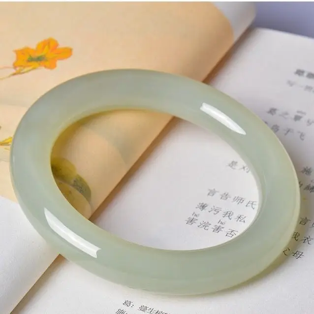 Women's Jade Chubby Round Bracelet Hotan Qingyu