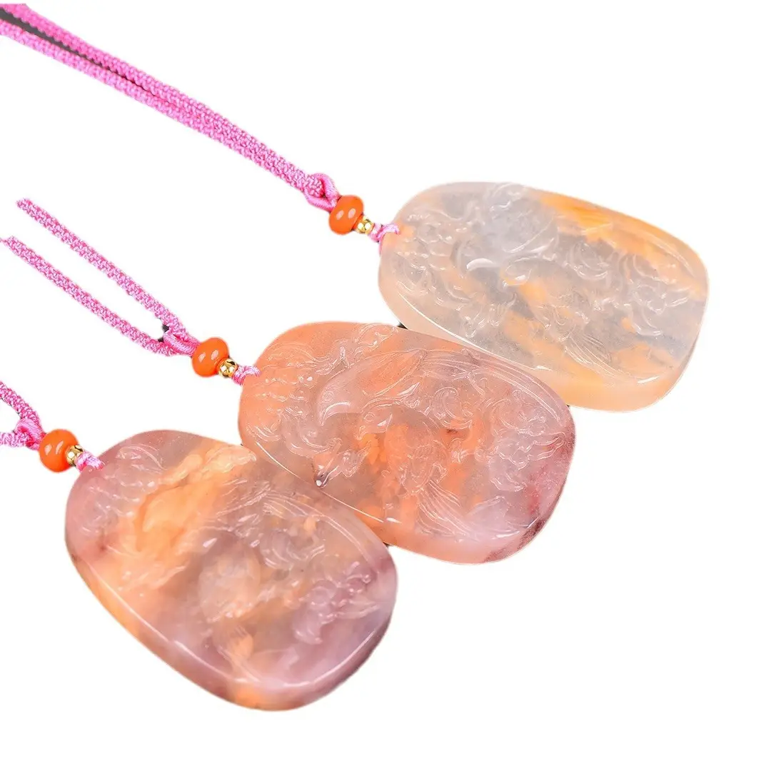 Exquisite Gold & Jade Beaming Necklace for Women - Image 5