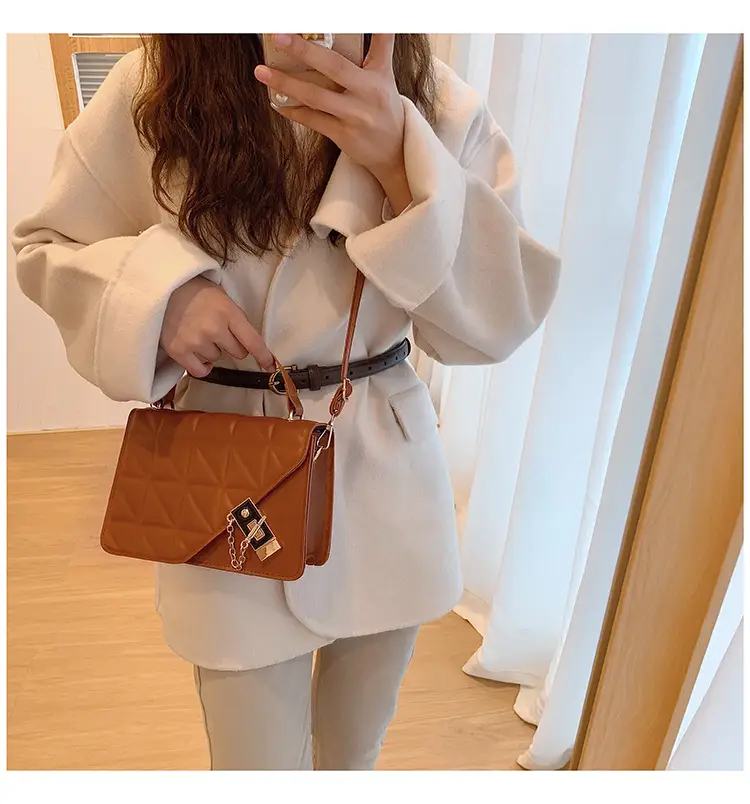 2023 Trendy Women's Quilted Shoulder Bags with Diamond Embroidery — feature 21