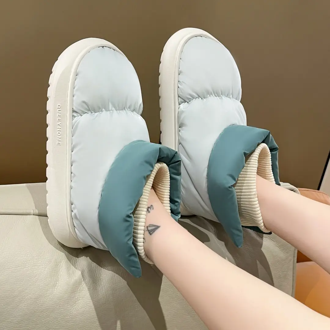 Waterproof Snow Boots for Women, Autumn and Winter, Fleece-Lined and Thickened, Outdoor Wear, 2026 New Model, Thick-Soled, Non-Slip, Northeast-Style Large Cotton Shoes for Women - Image 4