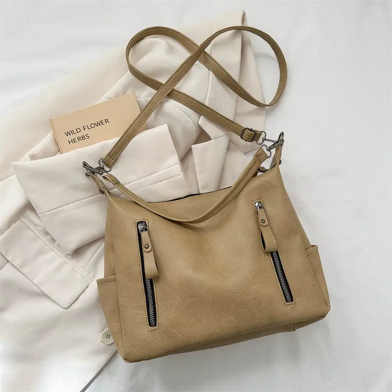 Black Retro Shoulder Bag Women 2023 Winter Tote - Image 3