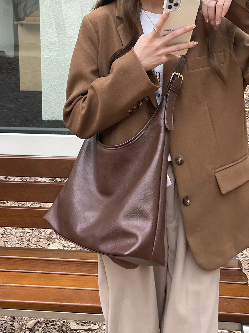 Large Capacity Leather Shoulder Bag for Women Brown - Image 6