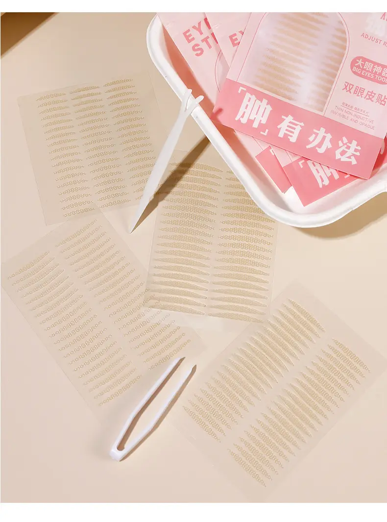 Double Eyelid Stickers for Natural Look — feature 17