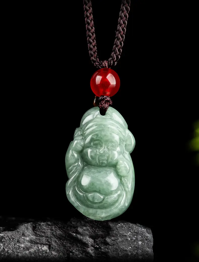 Natural Jade Baby Pendant Green 18g Tongcai — feature 2
