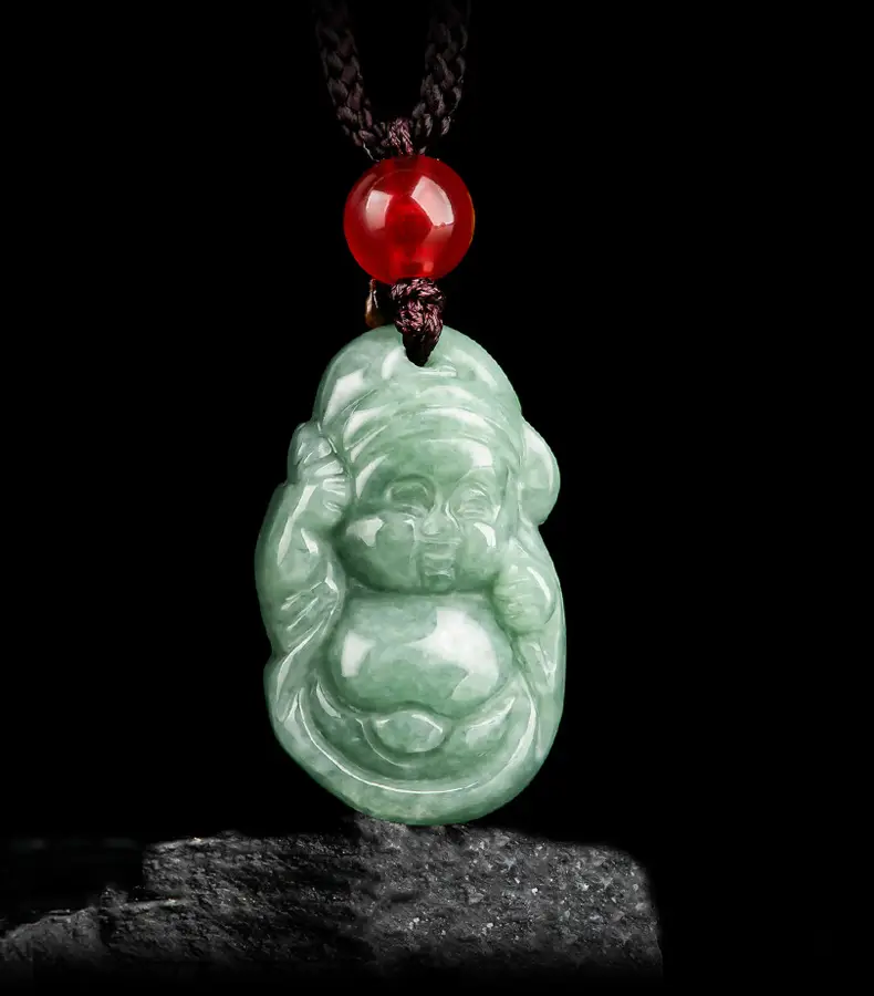 Natural Jade Baby Pendant Green 18g Tongcai — feature 4