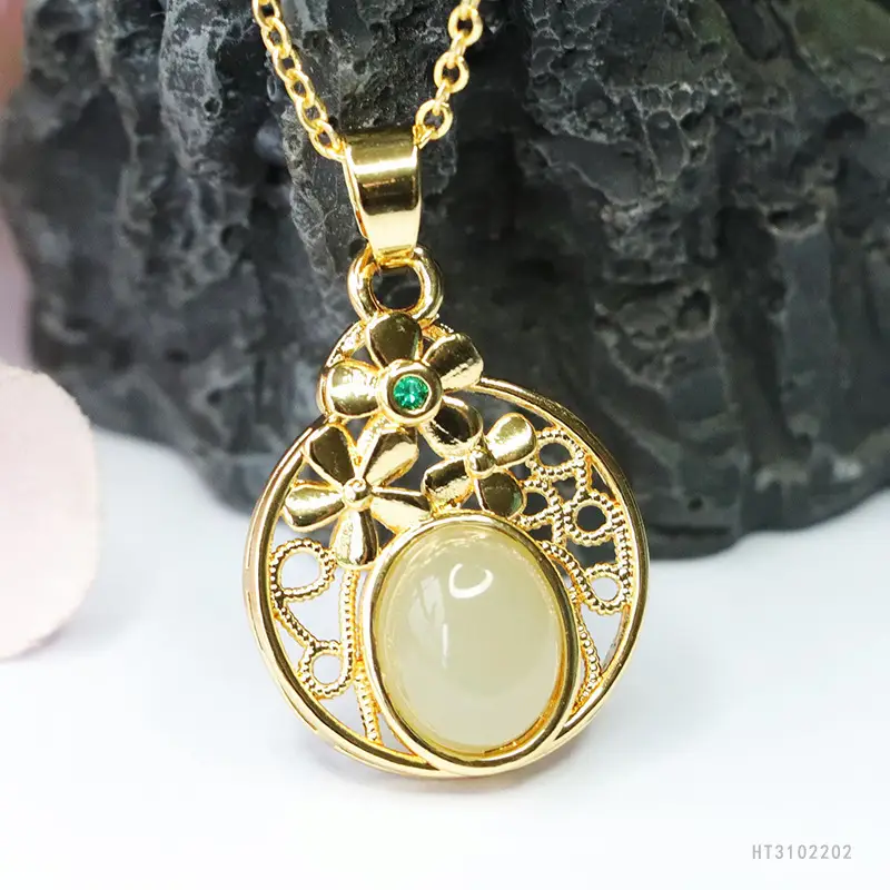 Guan Yu Hollow Flower Jade Necklace Gold — feature 9
