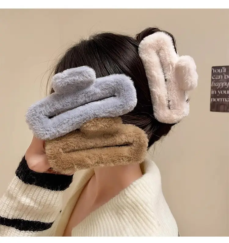 Autumn Winter Furry Hairpin Clip for Women — feature 3