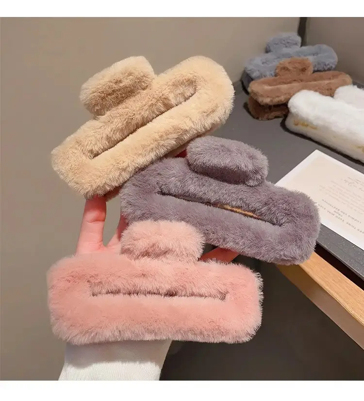 Autumn Winter Furry Hairpin Clip for Women — feature 9