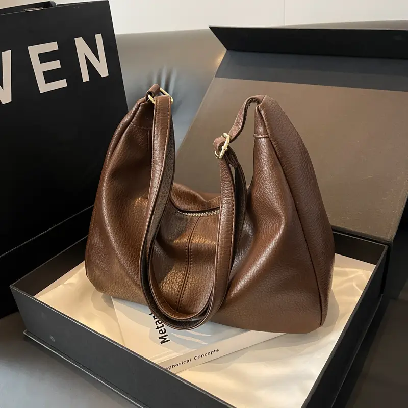 Black Leather Shoulder Bag for Women 2023