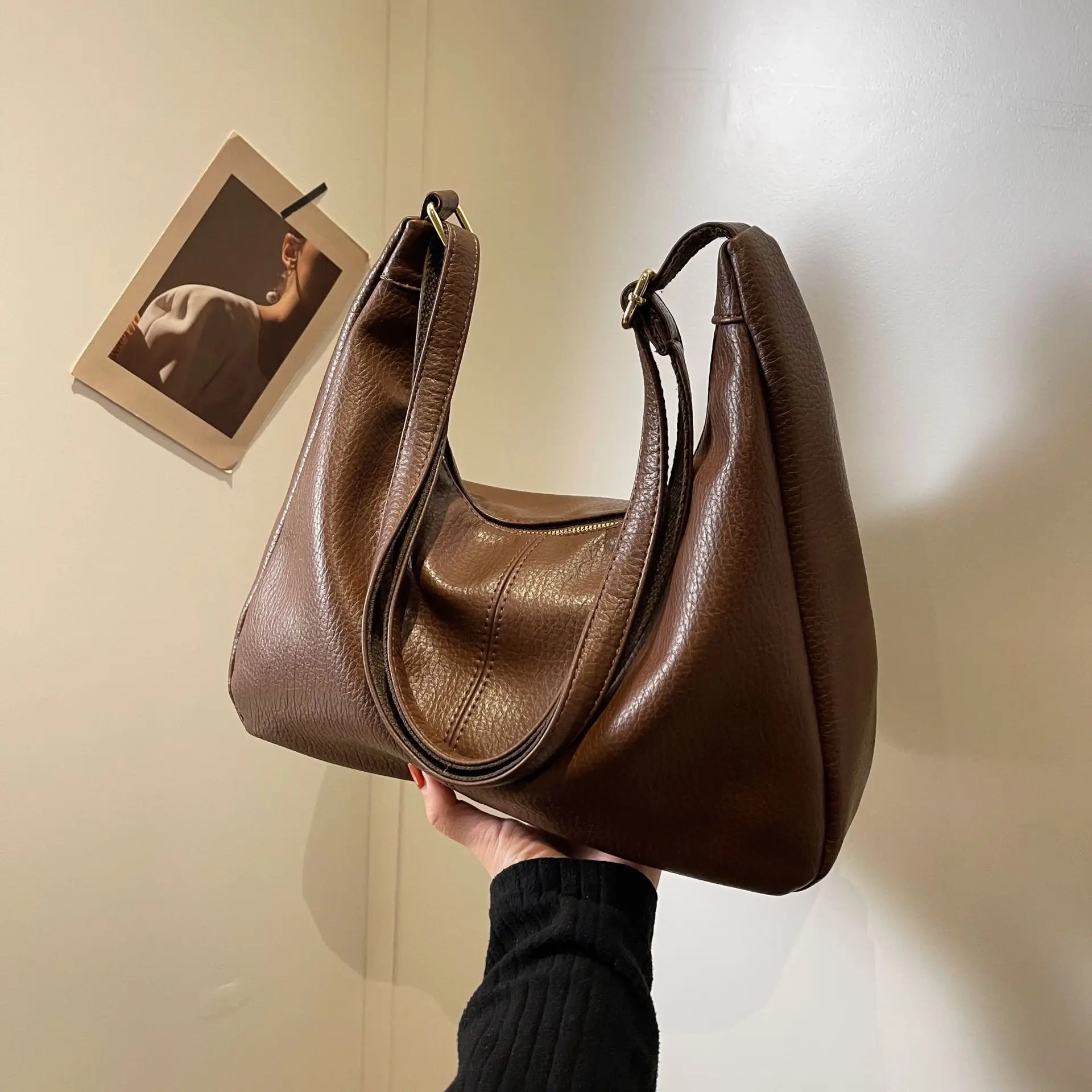 Black Leather Shoulder Bag for Women 2023