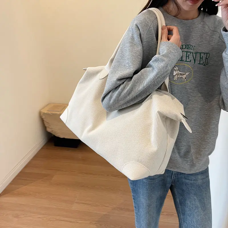 Large Capacity Mesh Shoulder Bag for Women - Image 5