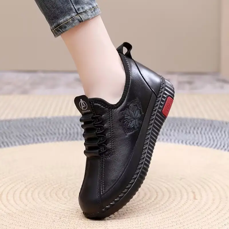 Winter New Non-slip Slip-on Casual Women's Shoes fleece-lined Snow Boots Thickened Women's Shoes Middle-aged and Elderly Moms Shoes - Image 5