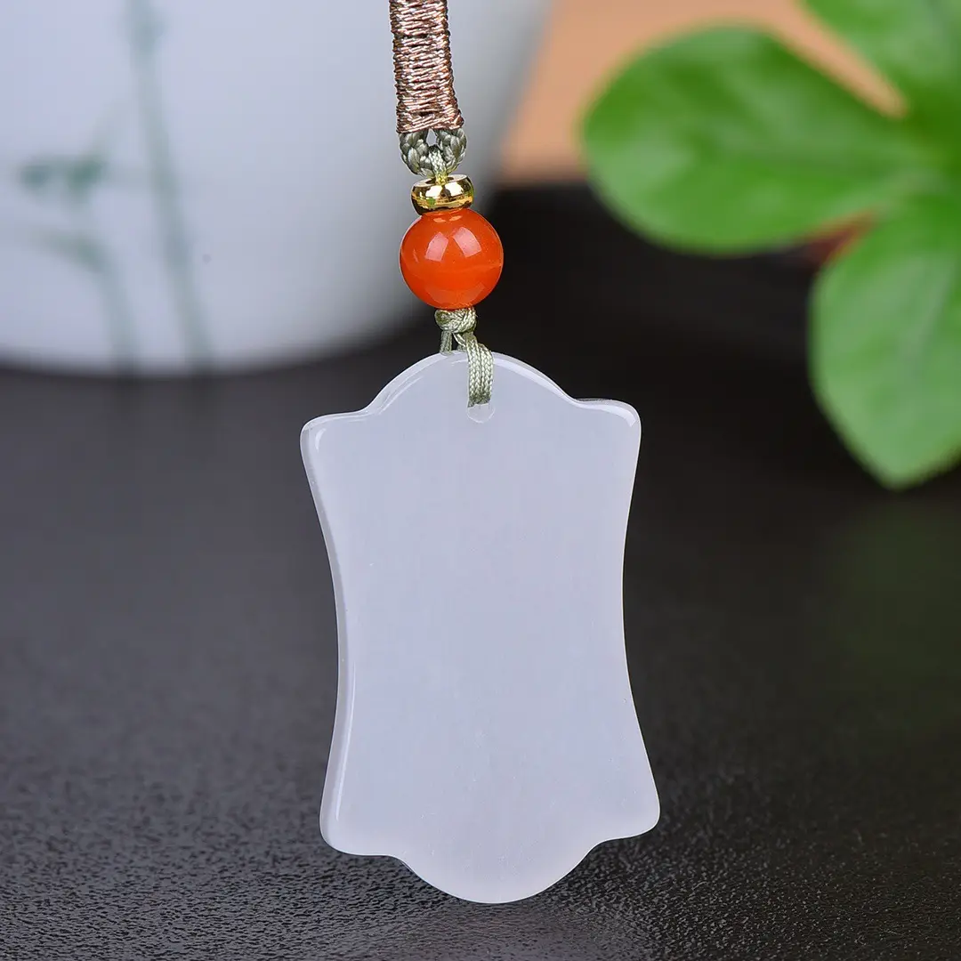 Exquisite Gold & Jade Ping An Necklace for Women - Image 3