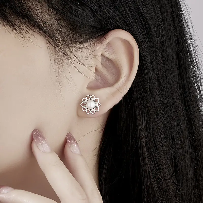 2023 Pearl Earrings for Women Light Luxury Freshwater - Image 2