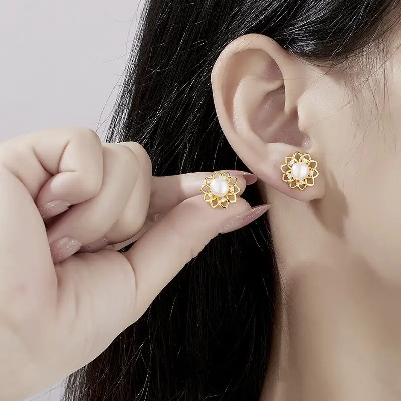 2023 Pearl Earrings for Women Light Luxury Freshwater - Image 3