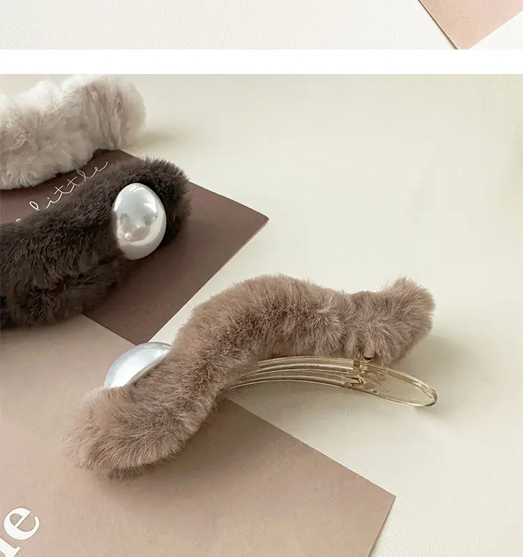 Furry Pearl Hairpin for Women Autumn Winter — feature 7