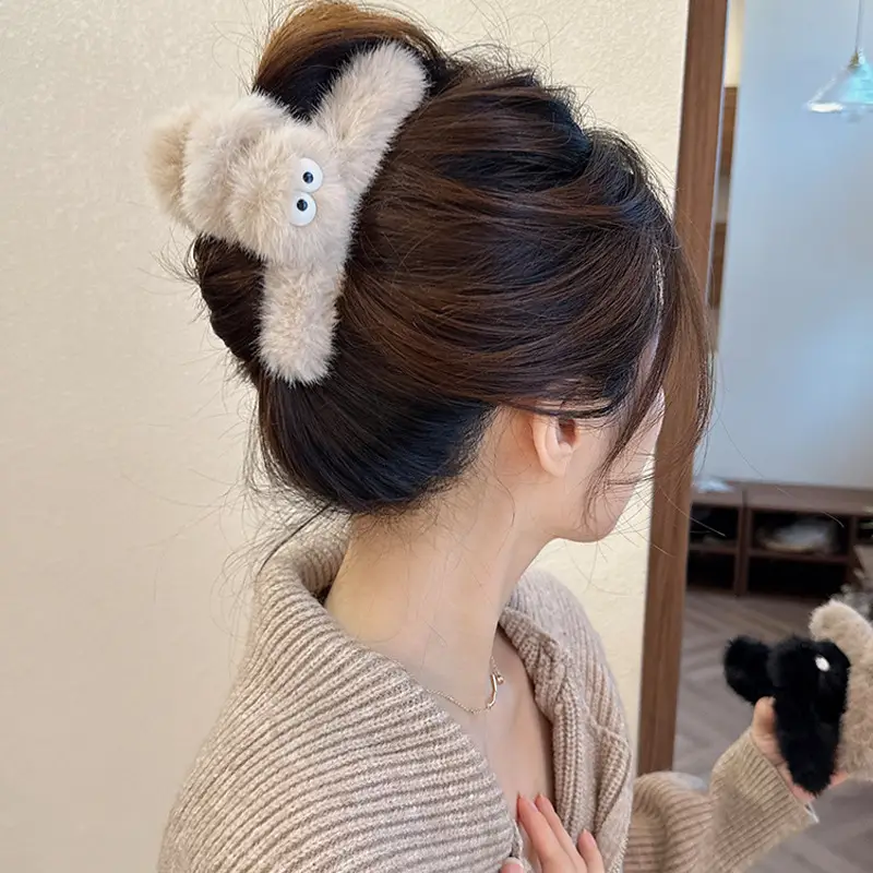 Cute Plush Shark Clip for Girls Hairpin 2023 - Image 12