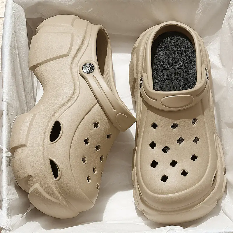 Thick-Soled Croc Shoes Women's Summer Outerwear Thick-Soled Beach Non-Slip Baotou Shit-Feeling Shoe Buckle Sandals and Slippers for Home Summer Wholesale