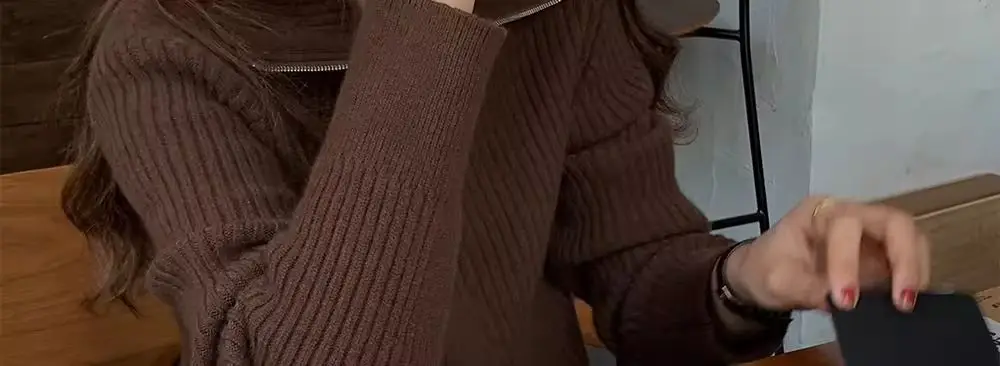 2026 Autumn/Winter New Zipper Sweater Knitwear for Women, Loose Fit, Stylish and Unique Design, Trendy Base Layer Top — feature 15