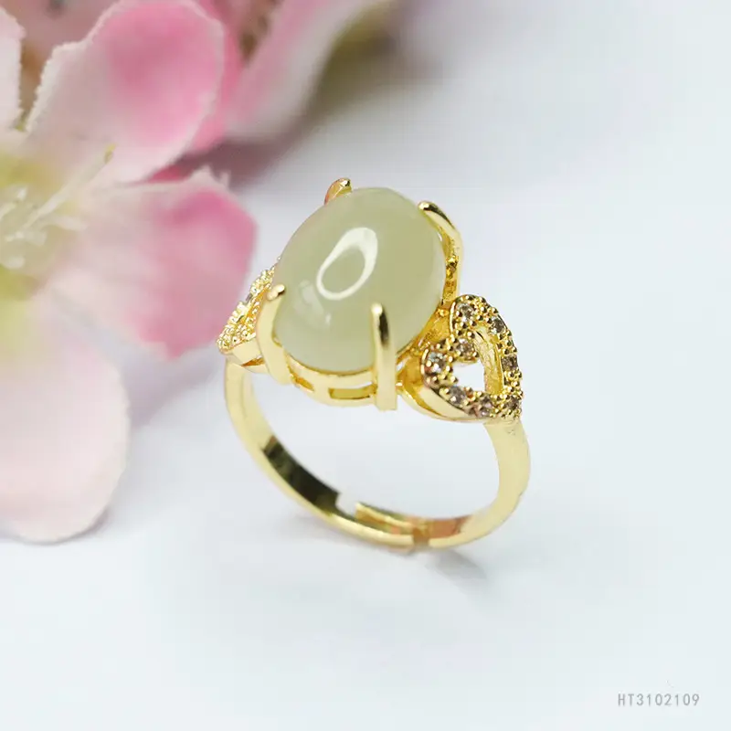 Guan Yu Jade Ring Heart Shaped Gold Plated — feature 8