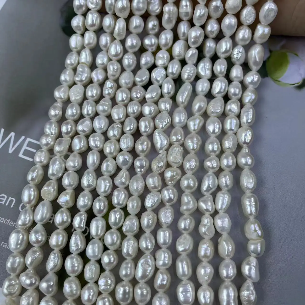 Natural Freshwater Pearl Light Baroque Necklace Bracelet — feature 3