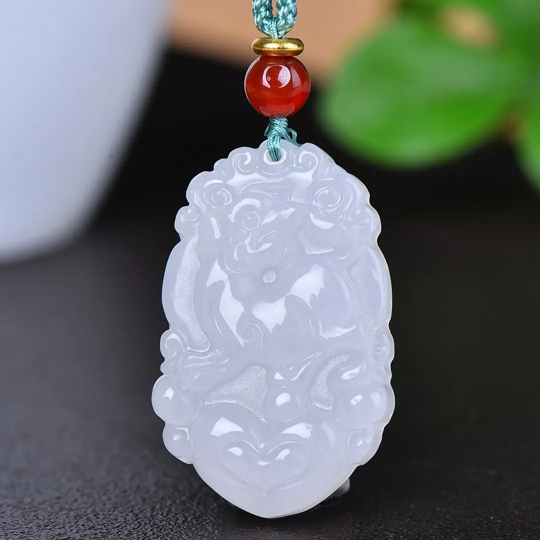 Exquisite Gold Jade "Twelve Zodiac" Pendant - Image 4
