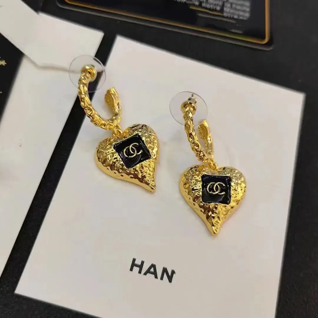 Chanel Heart Pearl Earrings Gold 23K