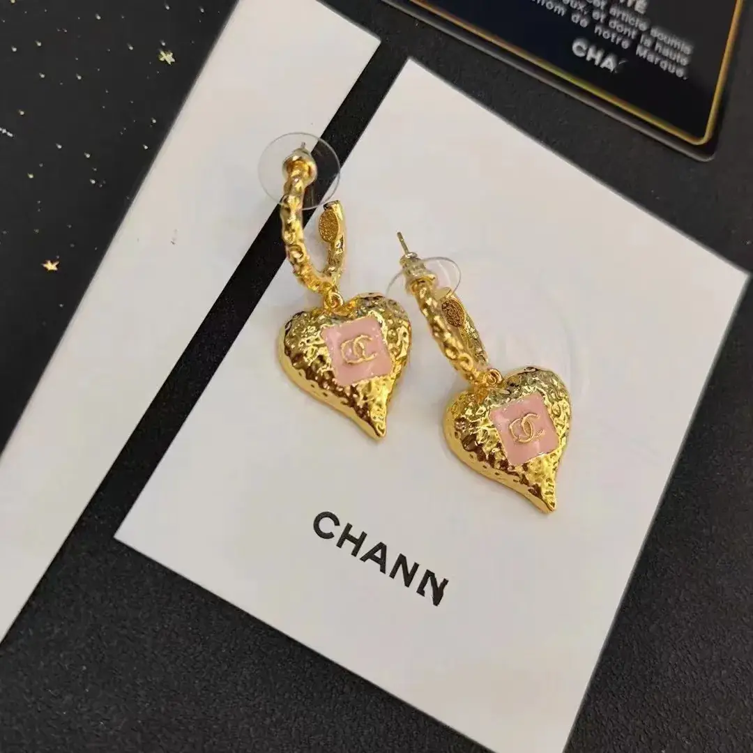 Chanel Heart Pearl Earrings Gold 23K