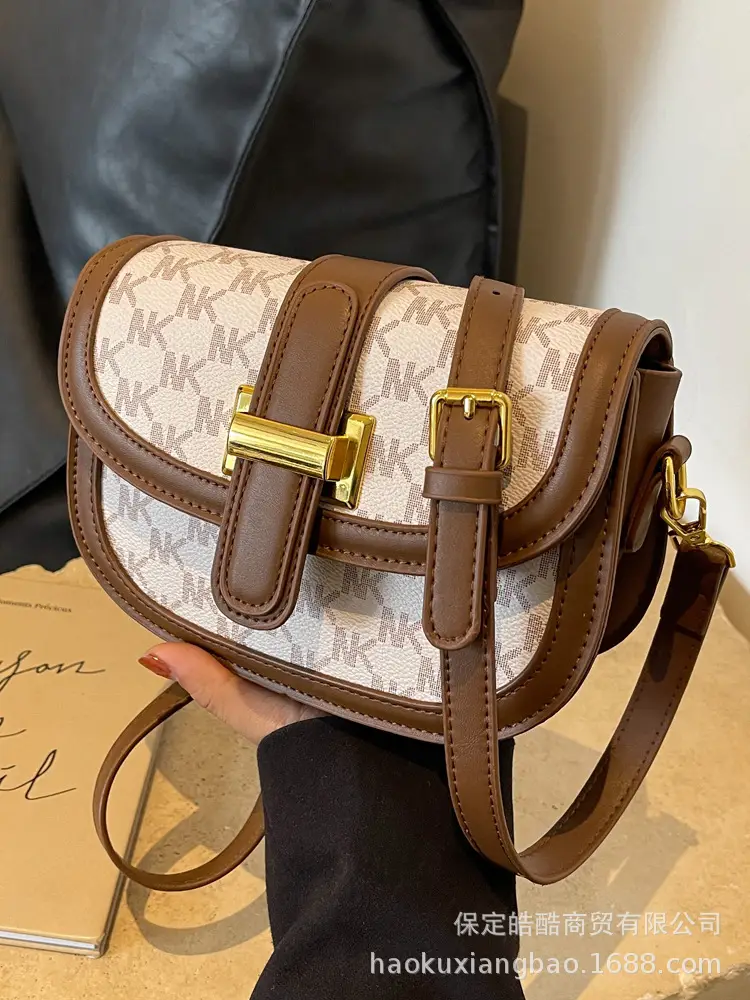Women's Retro Crossbody Bag with Gold Clasp