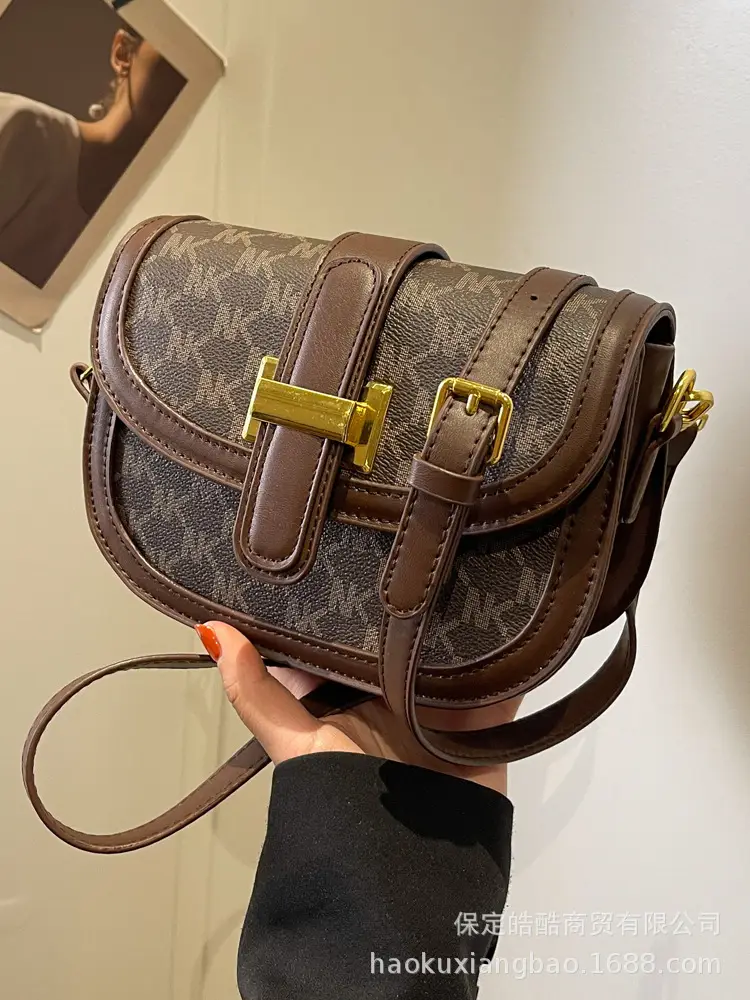 Women's Retro Crossbody Bag with Gold Clasp