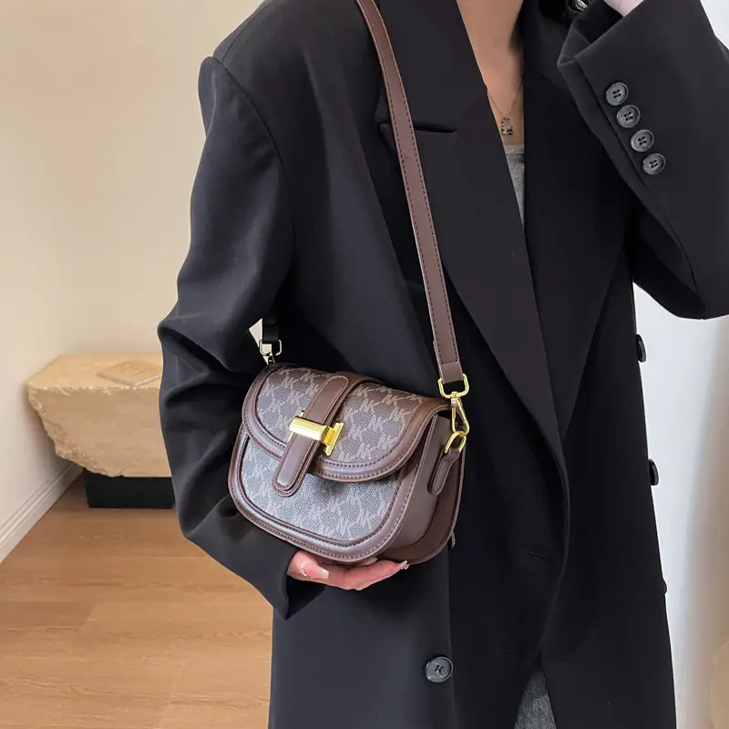 Women's Retro Crossbody Bag with Gold Clasp