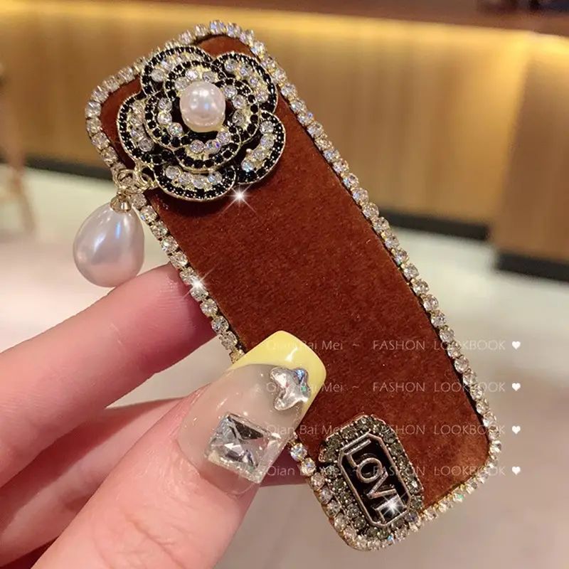 Autumn Winter Brown Rhinestone Bear Clip Hairpin - Image 4