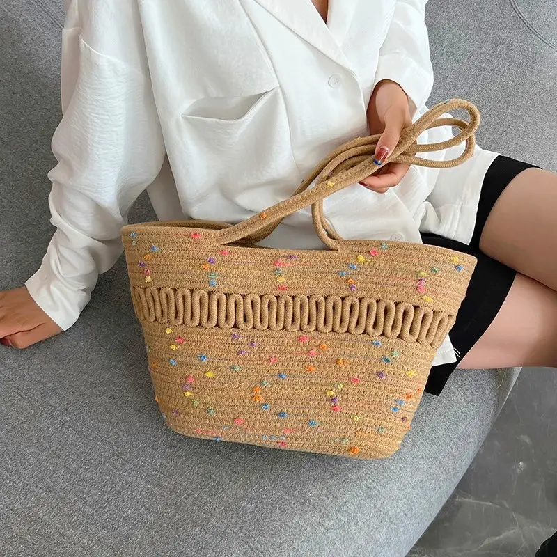 French Straw Woven Bag for Women, Large Capacity, Cross-border Holiday Use - Image 5