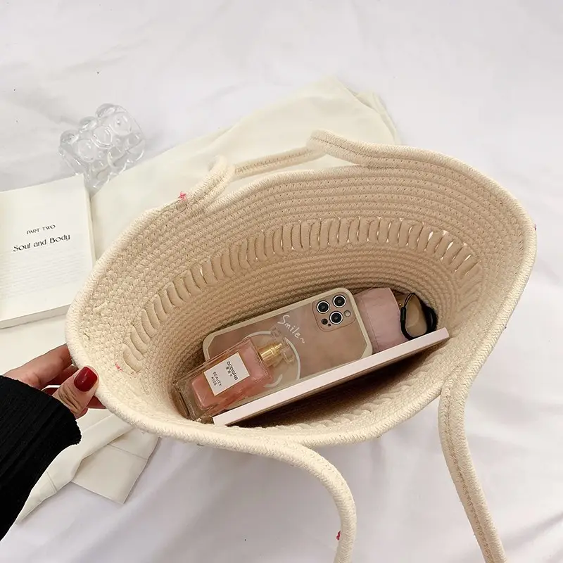 French Straw Woven Bag for Women, Large Capacity, Cross-border Holiday Use - Image 7