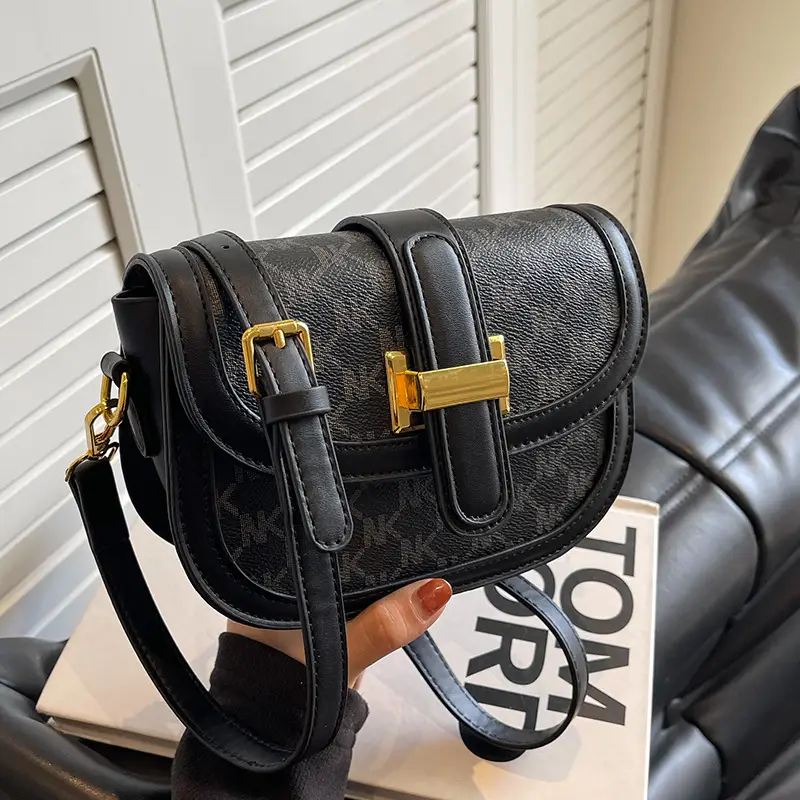 Vintage Saddle Bag Brown Gold Clasp Women - Image 7