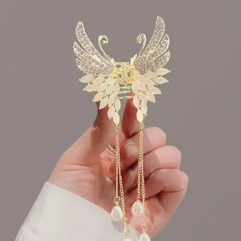 Metal Butterfly Hairpin with Pearl Tassel for Women