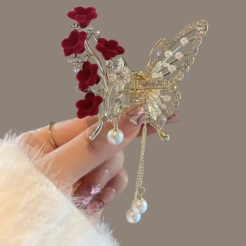 Metal Butterfly Hairpin with Pearl Tassel for Women