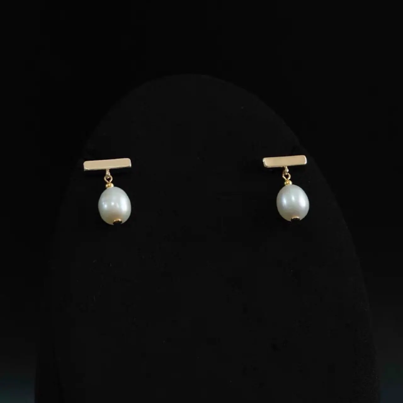 Natural Pearl Earrings Small Elegant Gold T-Shape