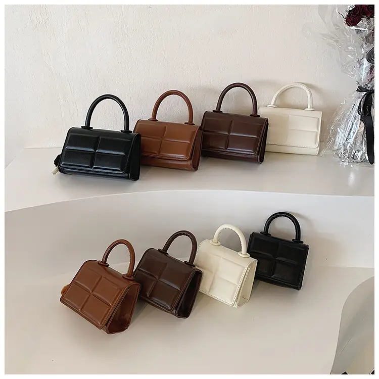 Women Retro Square Shoulder Bag Brown 2023 — feature 22
