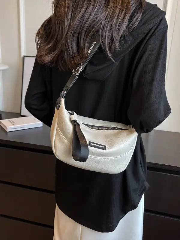 Women's French Niche Shoulder Messenger Bag Beige Black