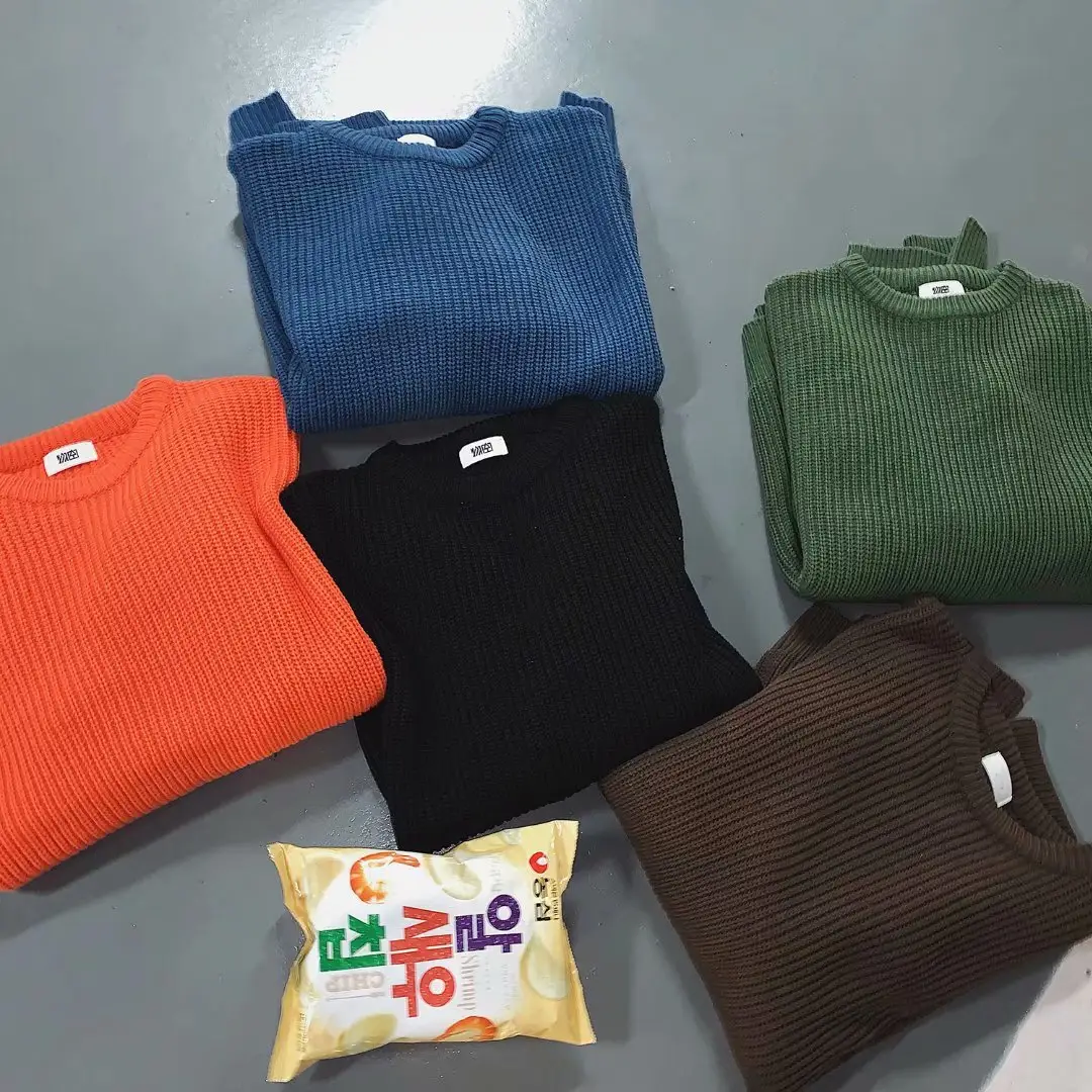 Men Knitted Crewneck Sweater Autumn Winter Loose Fit — feature 4