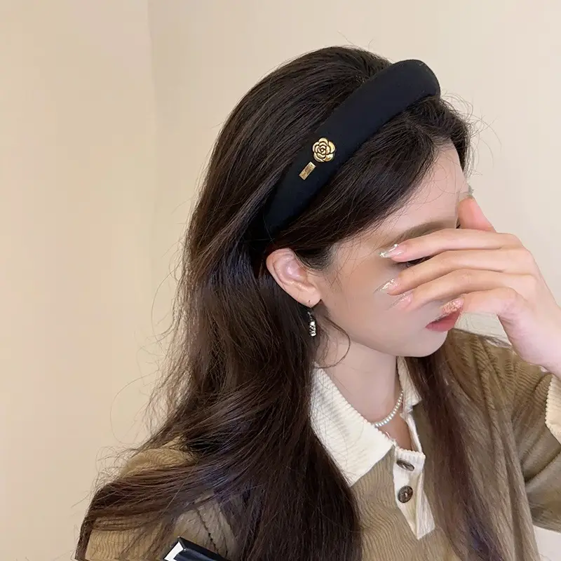 Maillard Vintage Camellia Headband Black French Style — feature 9