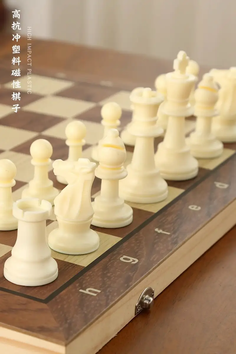 chess magnetic solid wood high-end children's mini folding chessboard beginner small size magnetic chessboard chess — feature 4