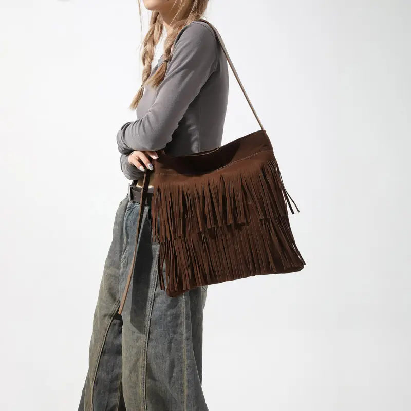 Women's Black Tassel Shoulder Bag Autumn 2023 - Image 7