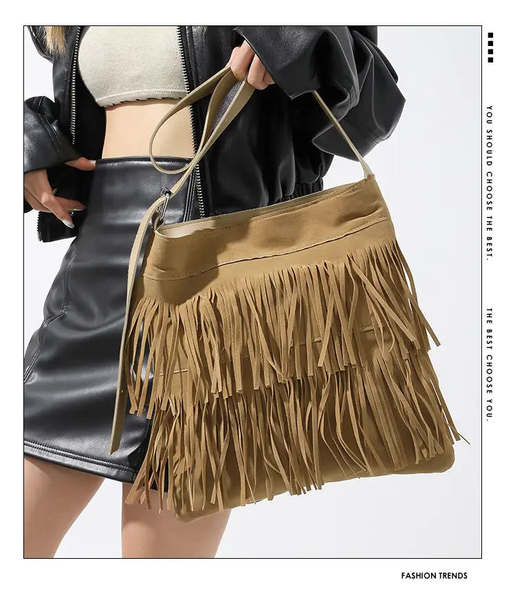 Women's Black Tassel Shoulder Bag Autumn 2023 — feature 1