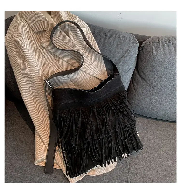 Women's Black Tassel Shoulder Bag Autumn 2023 — feature 22