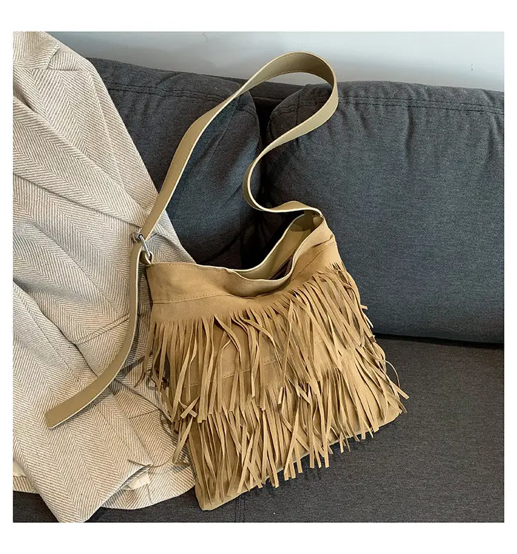 Women's Black Tassel Shoulder Bag Autumn 2023 — feature 23