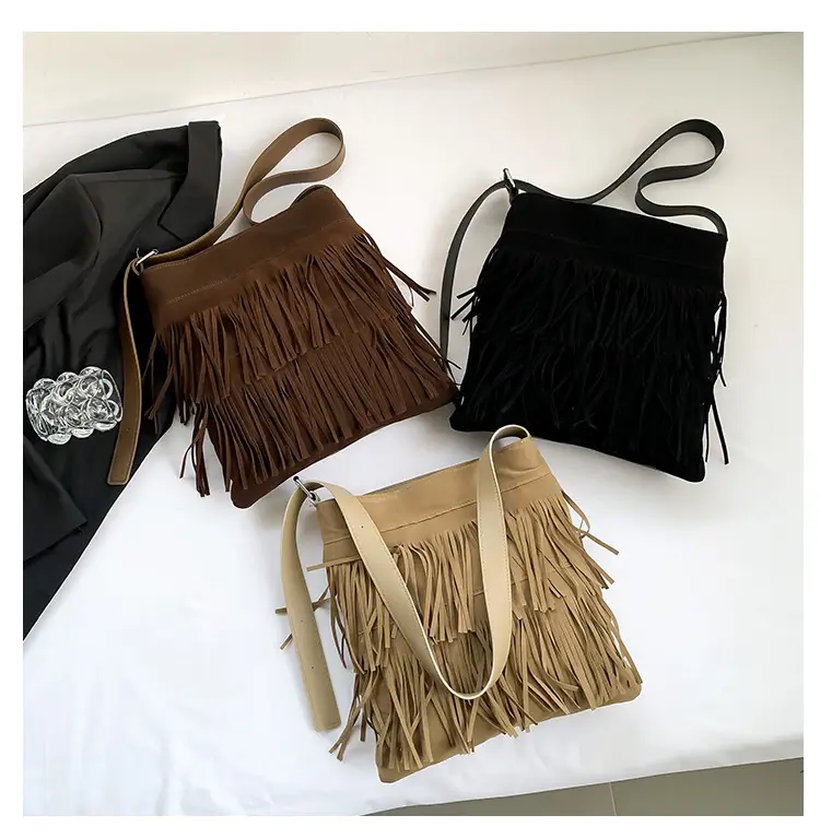 Women's Black Tassel Shoulder Bag Autumn 2023 — feature 25