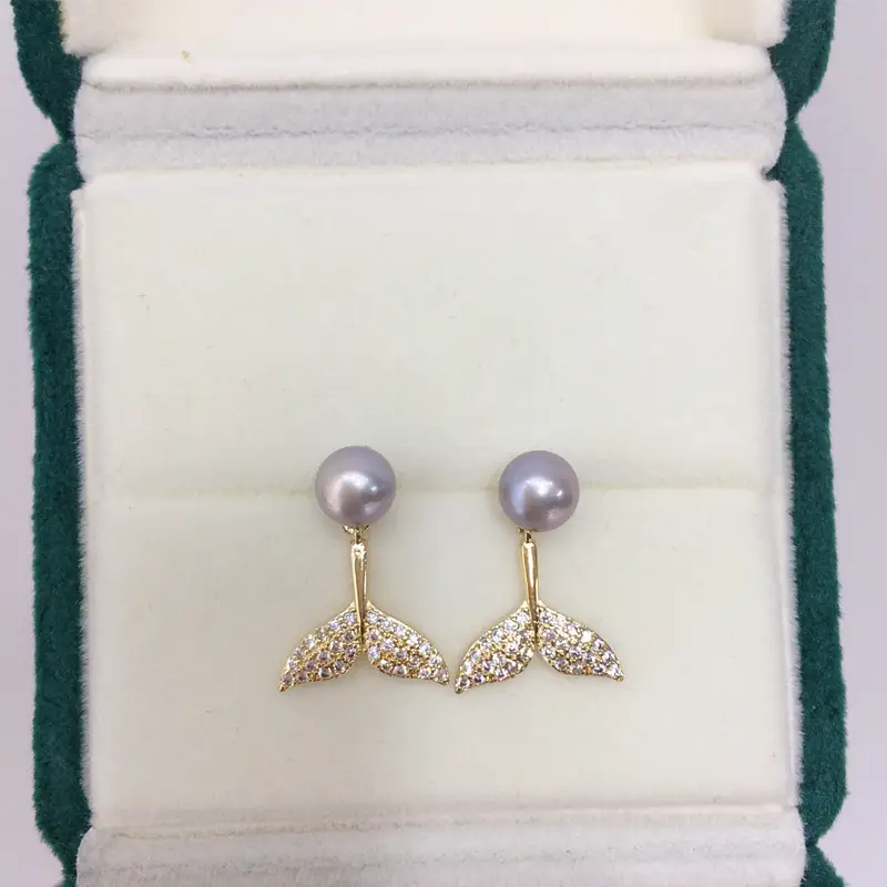 Zhuji Pearl Earrings 18K Gold Fishtail Design - Image 4