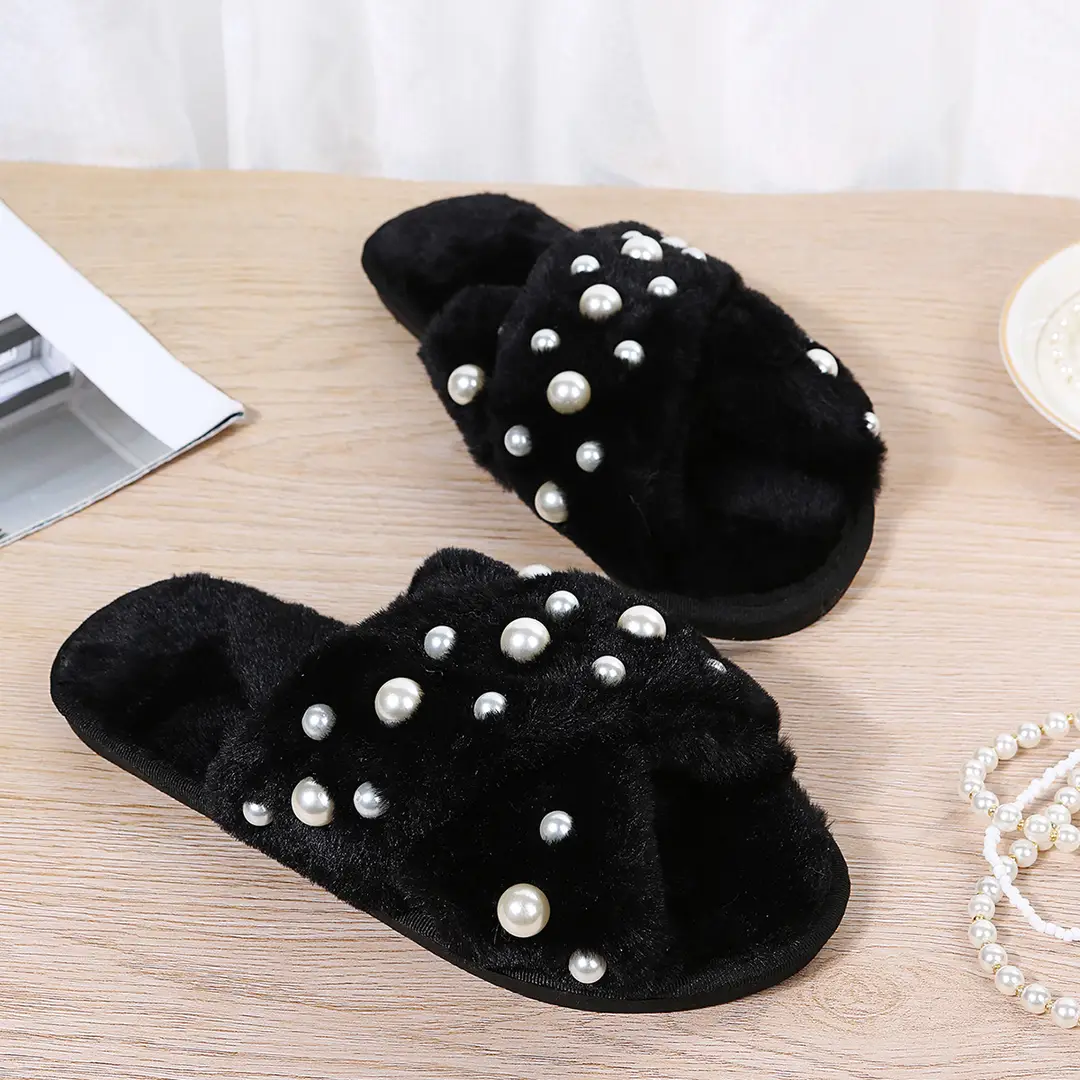 European and American Style Home 2026 New Flat Pearl Cross-Tie Furry Slippers for Women, Candy-Colored Cotton Slippers for Women — feature 4